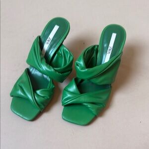 Zara Emerald Green Leather Mules